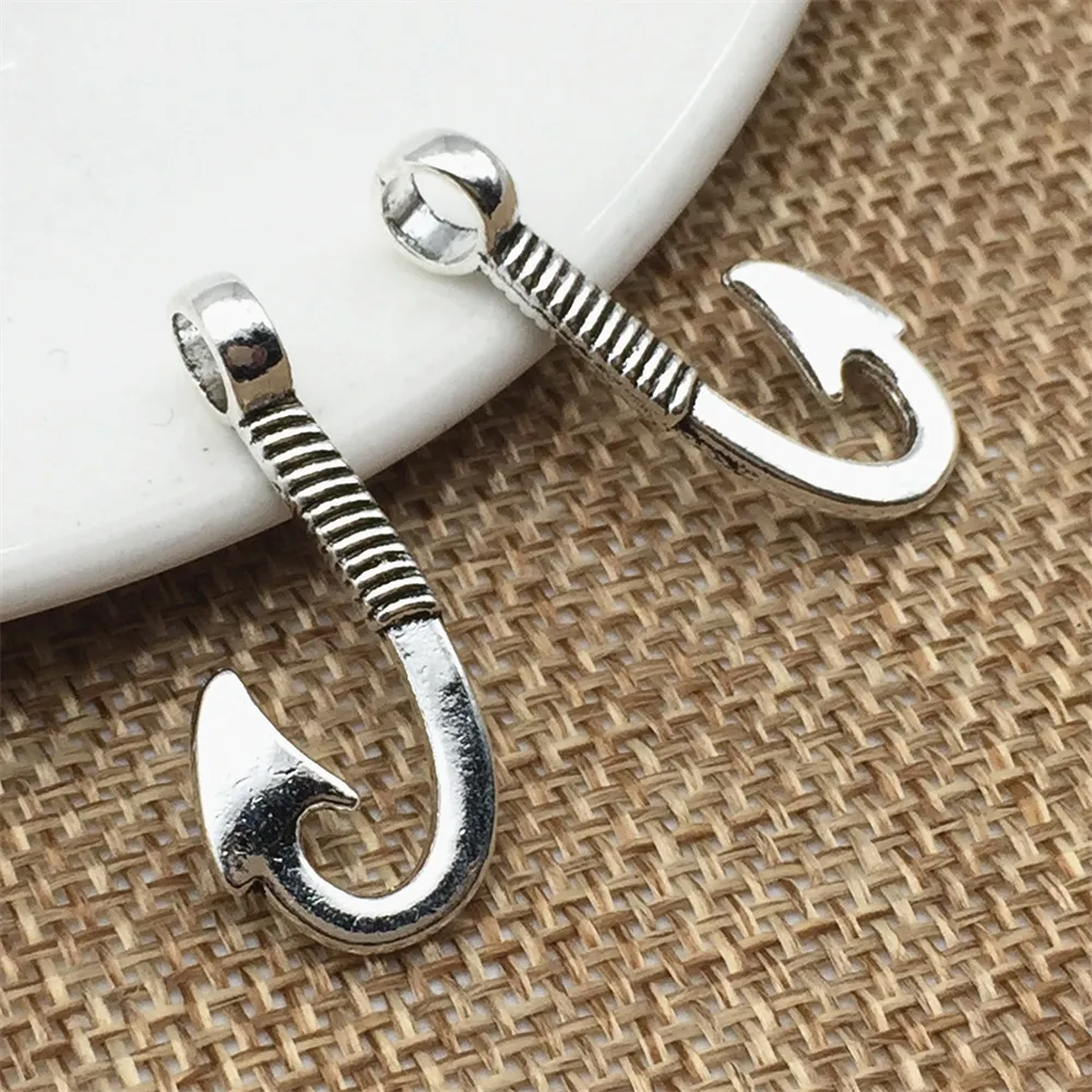 Tibet Jewelry: Antique Silver Alloy Mixed Vintage Sailing Charms