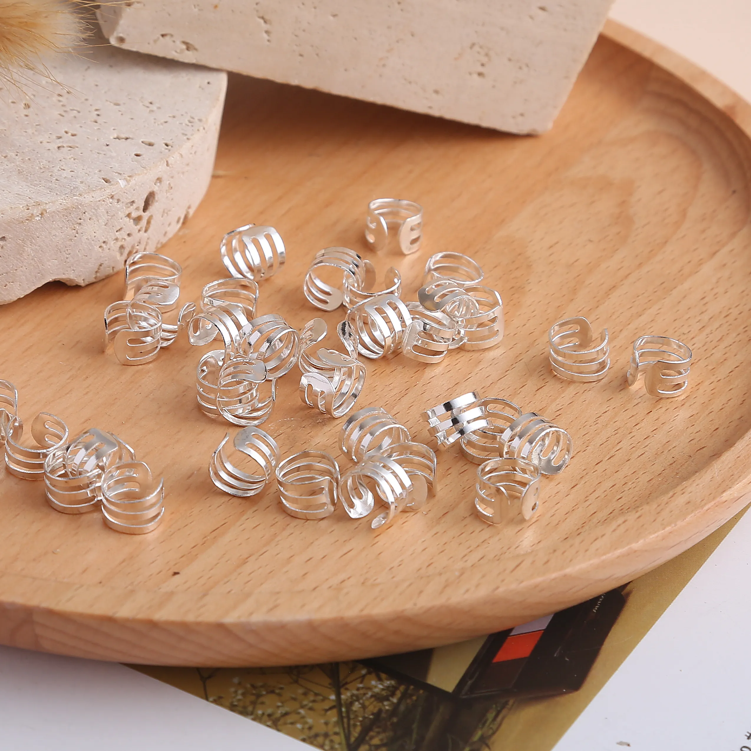 DHgate.com:50 Pack 6x8.5mm Unisex Golden and Silver