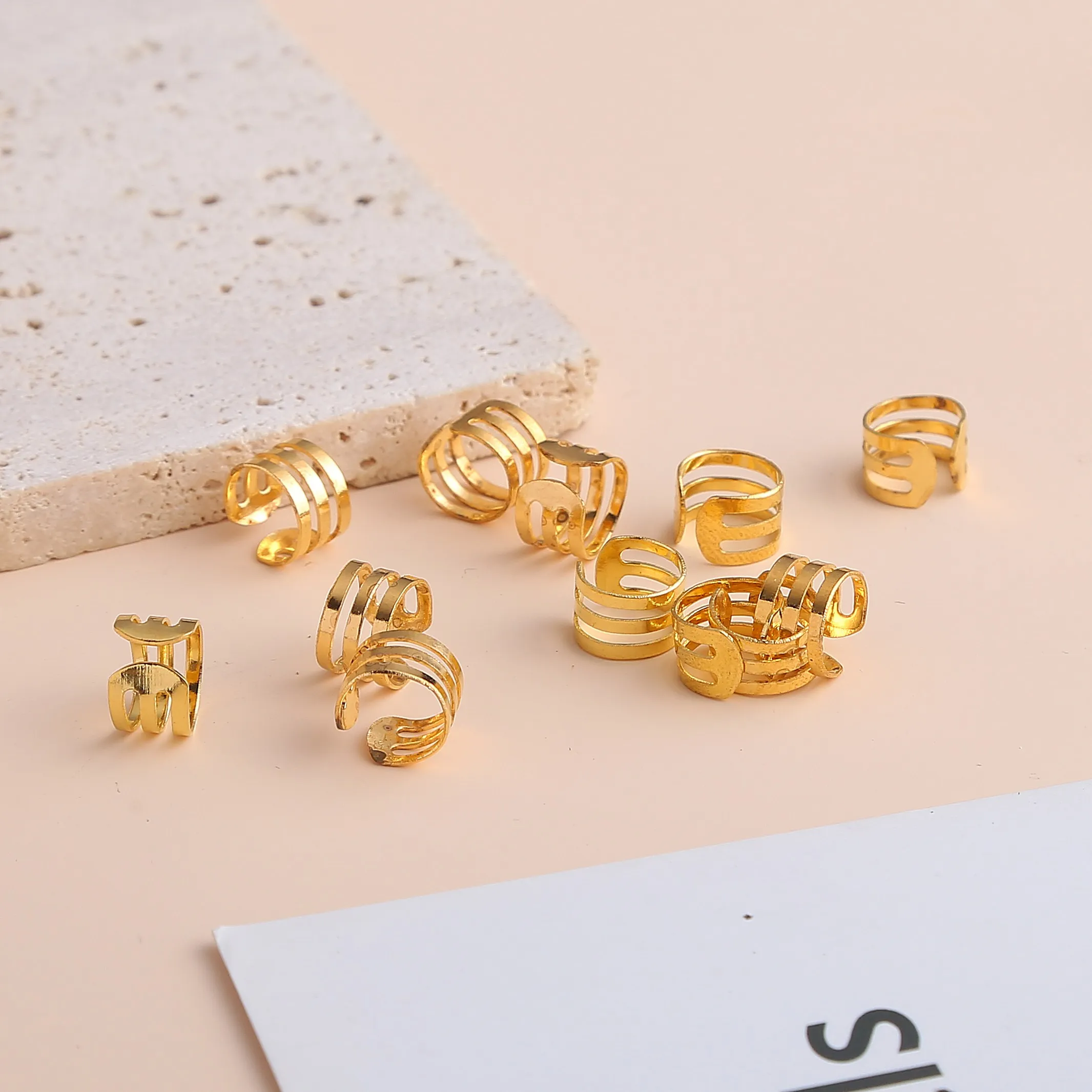 DHgate.com:50 Pack 6x8.5mm Unisex Golden and Silver