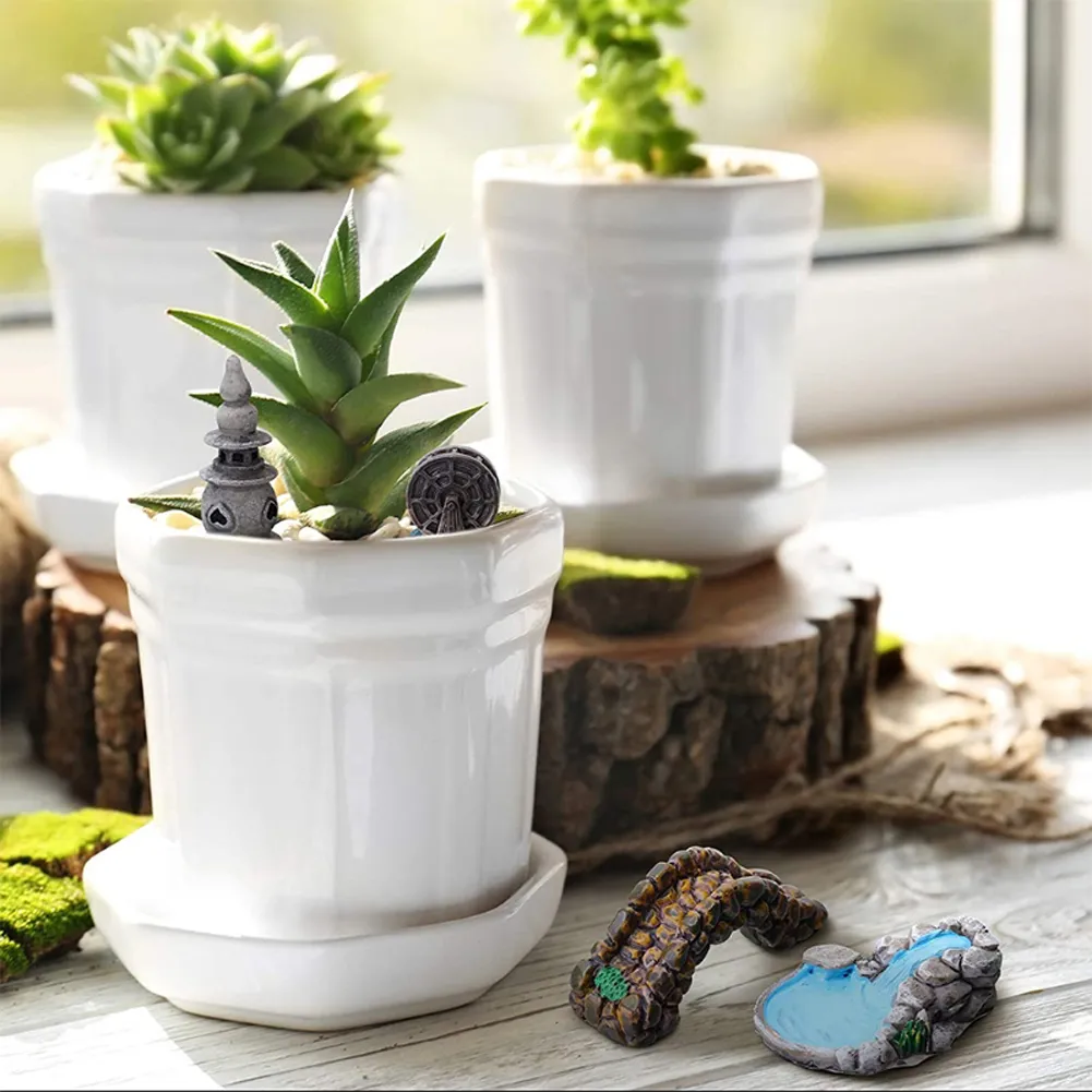 DHgate.com:Enchanting 12-Piece Fairy Garden Kit: Miniature