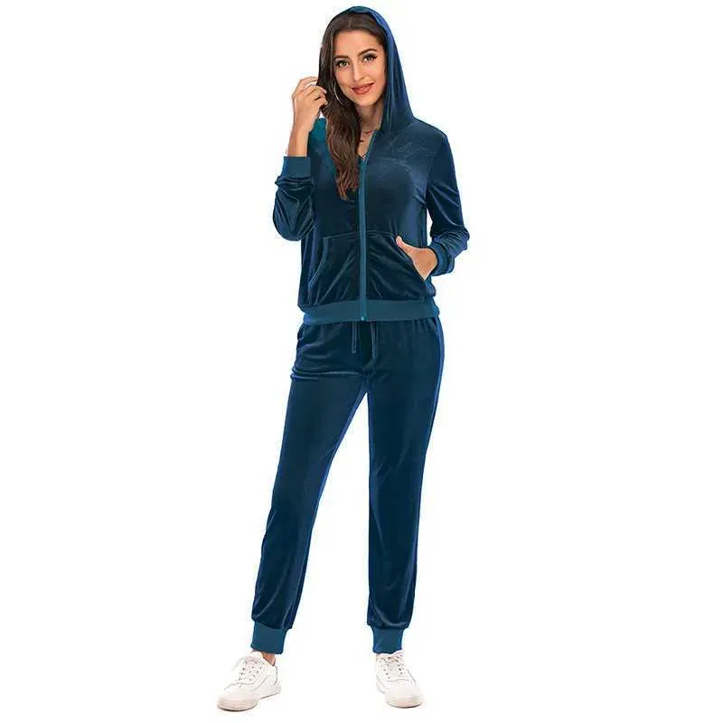 Womens Velour Tracksuit Set Cozy Sweatshirt & Pants, Full