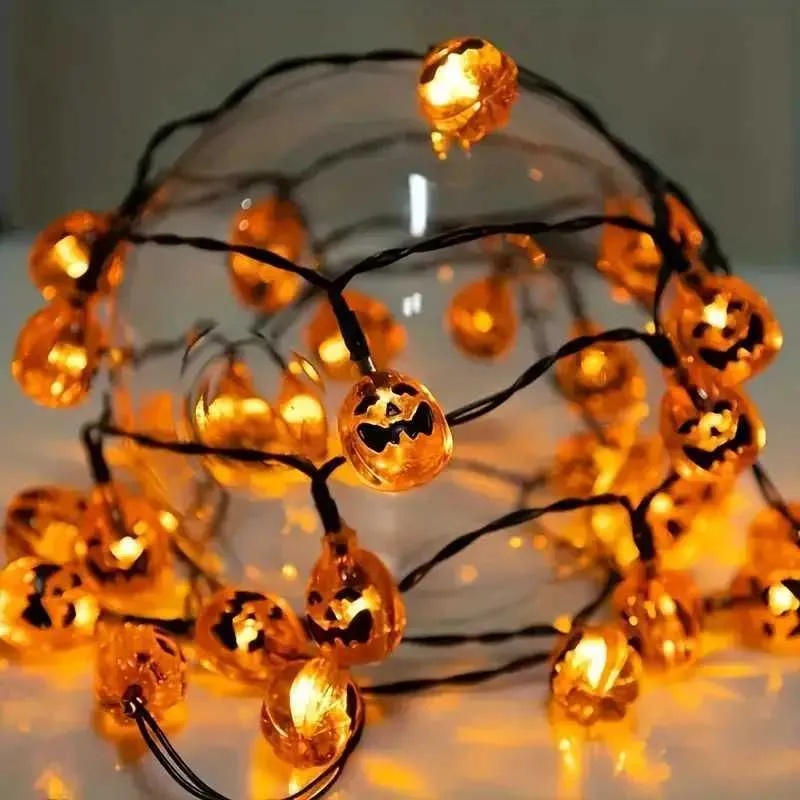 Solar LED String Lights, Smiley Pumpkin Lanterns: 8 Module Halloween ...