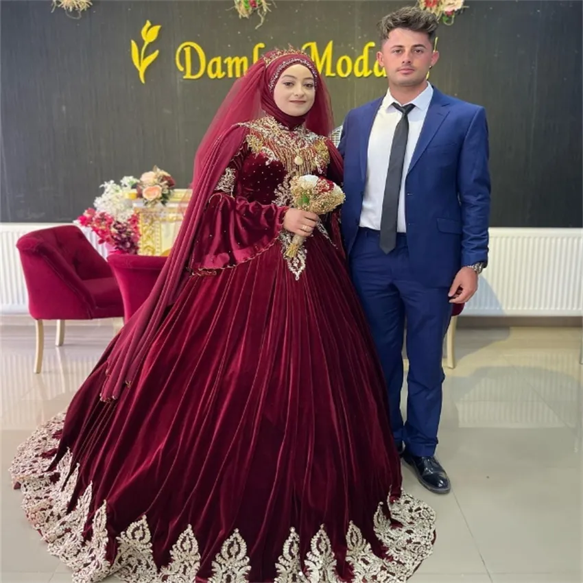 Vintage Burgundy Velvet Turkish Wedding Dress Strapless A Line Bridal Gown With Lace Applique, Ruched Draped Tassel, Floor Length Train, Plus Size, Zipper Back, Autumn Spring Chapel Gown From Cohodress, $171.02 | Vintage Burgundy Velvet Turkish Wedding Dress Strapless A Line Bridal Gown With Lace Applique, Ruched Draped Tassel, Floor Length Train, Plus Size, Zipper Back, Autumn Spring Chapel Gown From Cohodress, $171.02 |