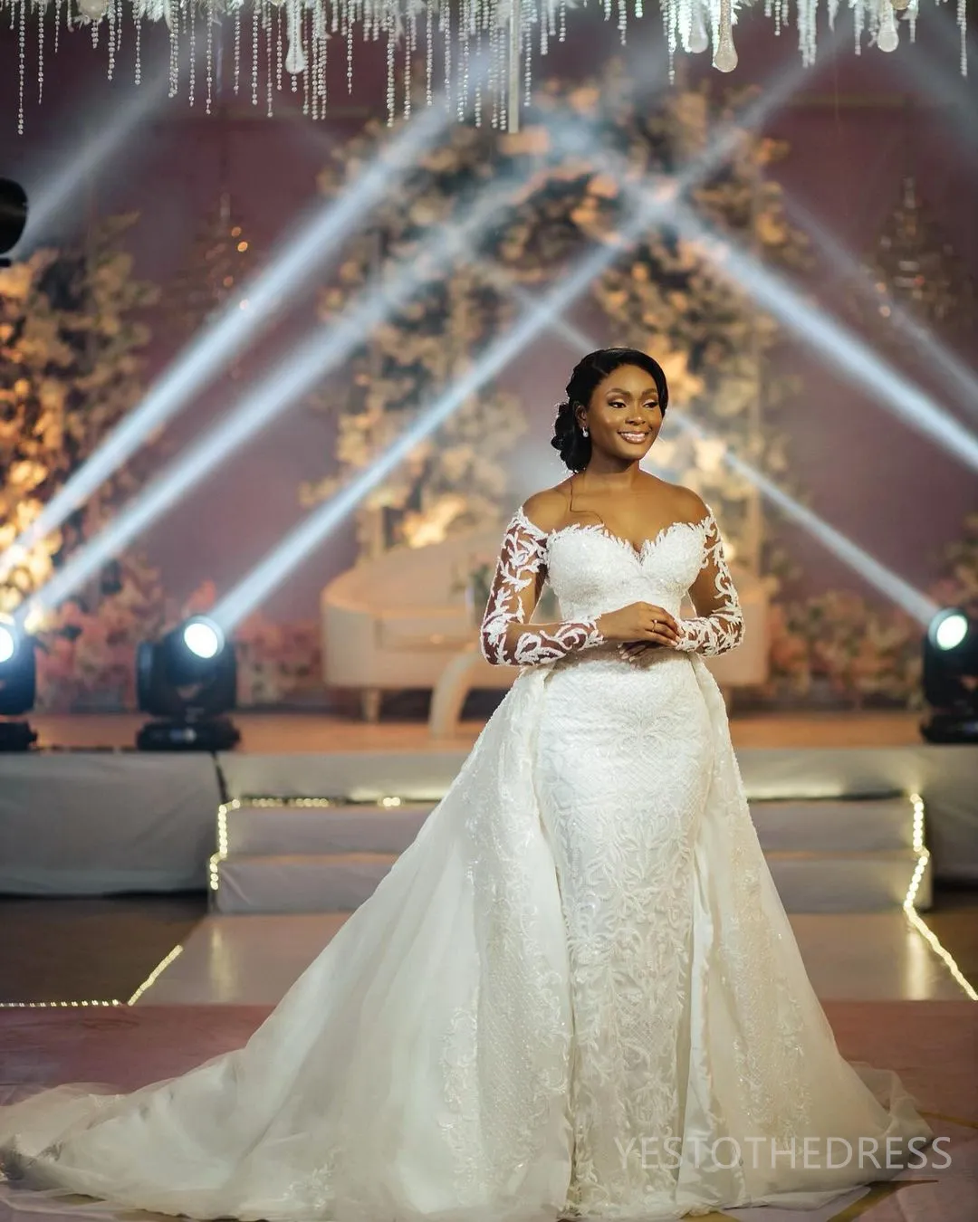 Illusion Mermaid Plus Size Wedding Dress with High Neck and Long Sleeves, Lace and plumetis tulle, Perfect for African, Arabic, Nigeria, Black Women Illusion Mermaid Plus Size Wedding Dress with High Neck and Long Sleeves, Lace and plumetis tulle, Perfect for African, Arabic, Nigeria, Black Women