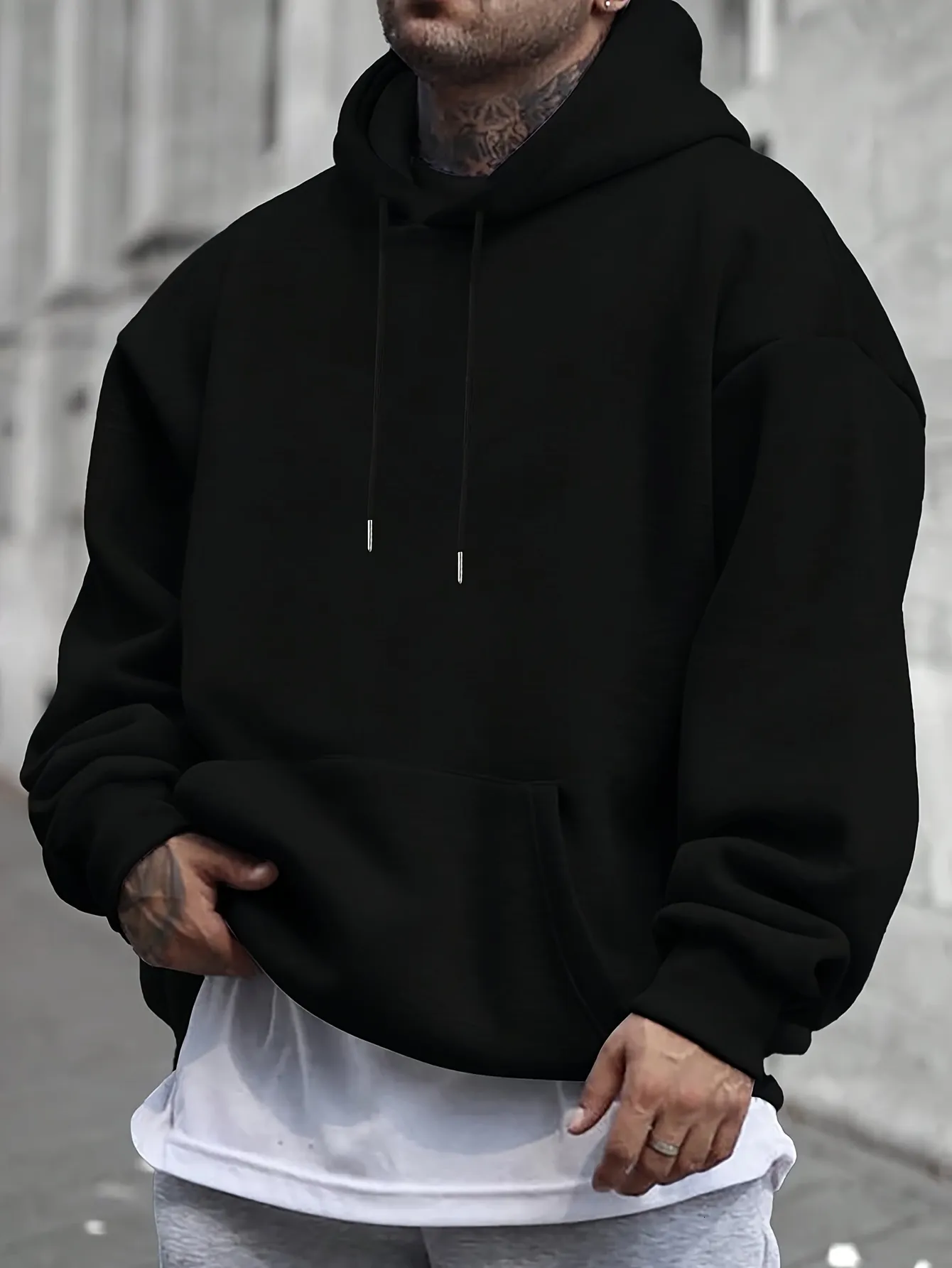 Casual Men's Fleece Hoodie: Versatile Comfort for 2024