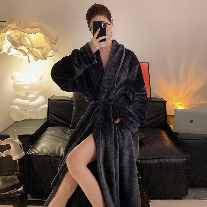 Heavy Faux Silk Sleep Robe for Men XL Purple Polka Dot 3/4 Sleeve from  Dhgate Men's Robes - price 35.95