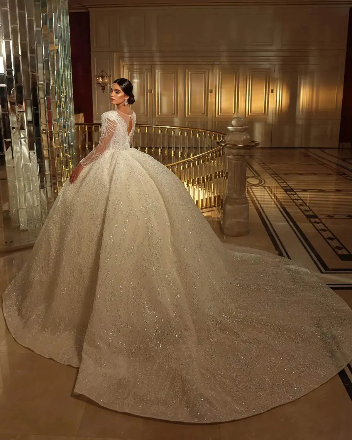saudi arabia princess dress Custom-made Sparkling Sequined Lace glitter wedding ball gown with V-Neck and Full Sleeves