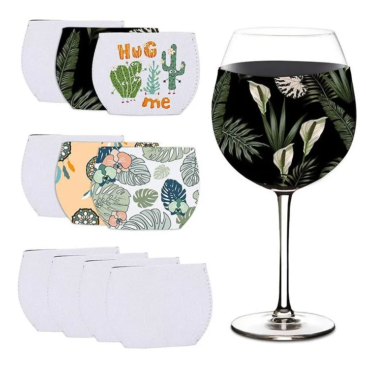wine glass present Pomerol Wine Gift Set with Personalized Wine Glasses and Wooden Box main image 1