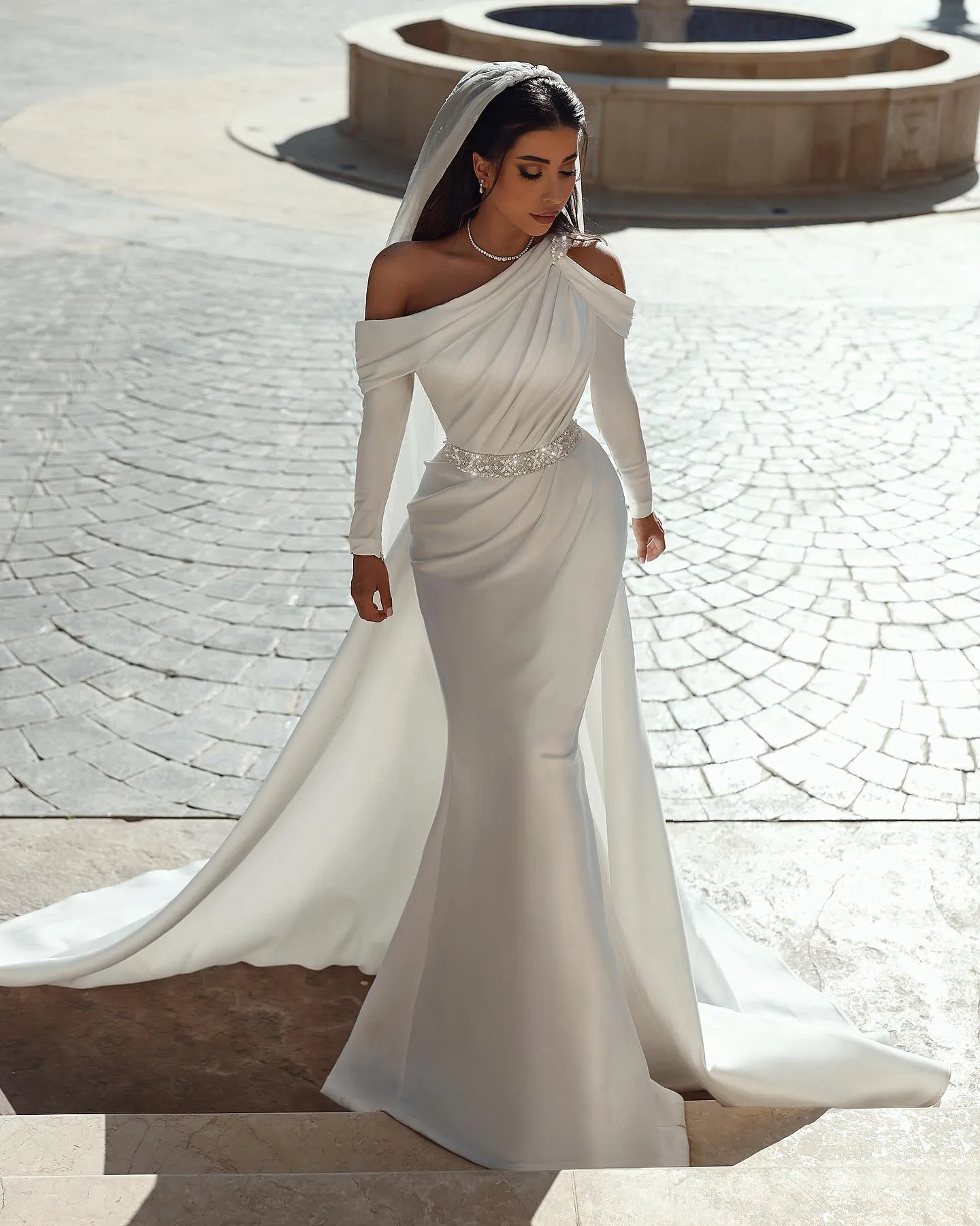 Lorie Mermaid Wedding Dress With Detachable Train And One Shoulder Neckline Long Sleeves Pleated Satin Bridal Gown Vestido De Novia From Weddingteam 99.45 DHgate.Com