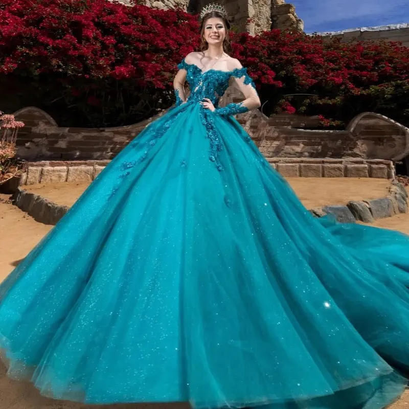 Sexy Sweetheart Neck Shiny Quinceanera Dress Sweet Beading Lace Appliques 16 Year Old Girl Princess Birthday Party Ball Dress