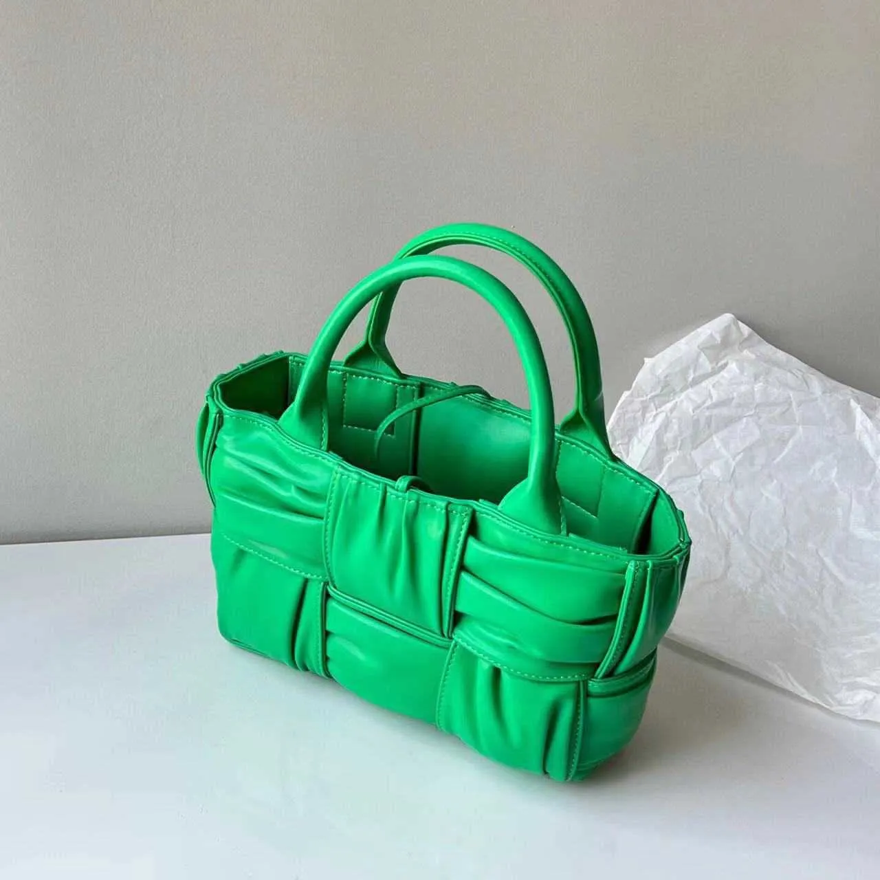Boutique hotsell purses cheap