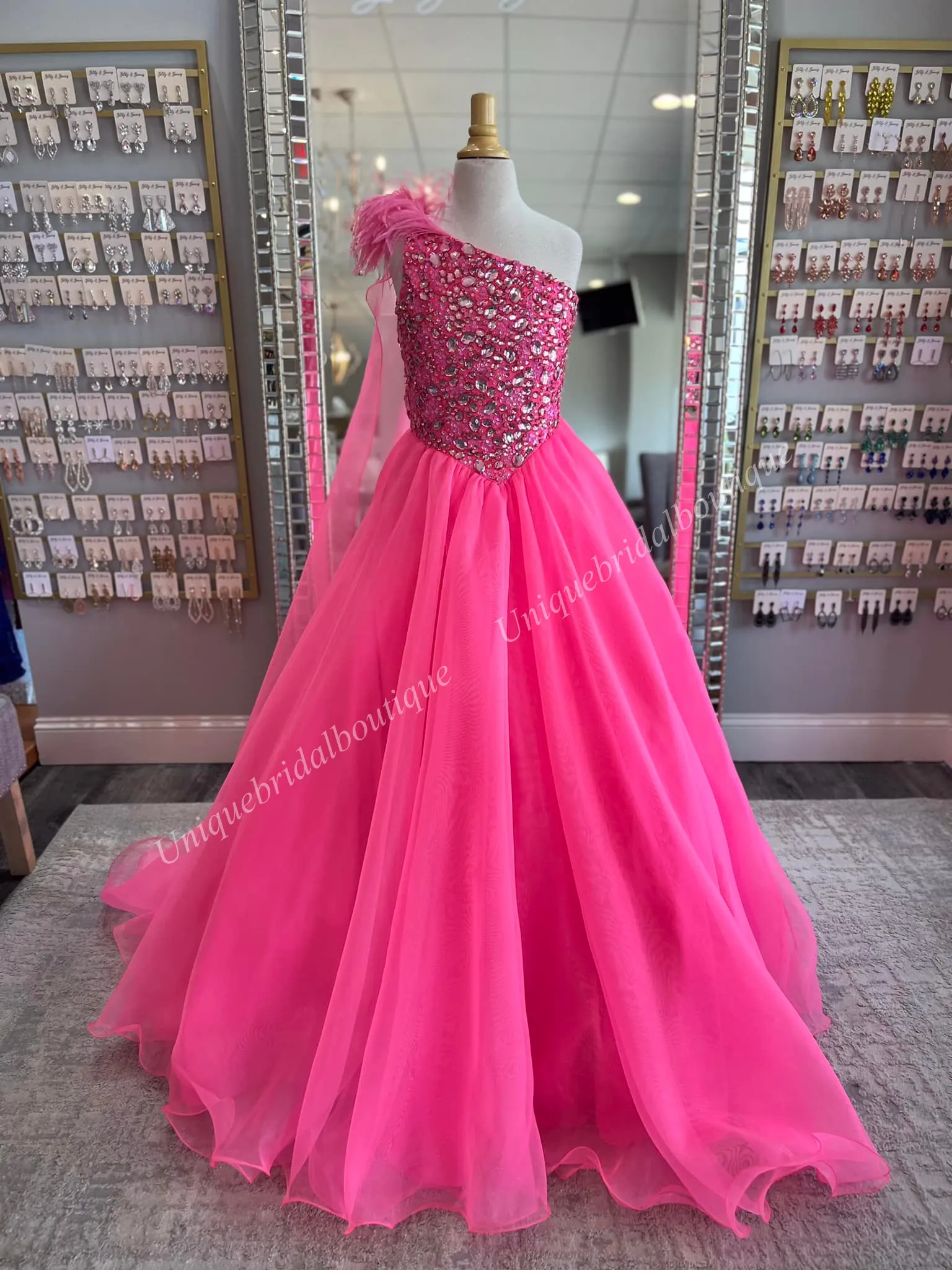 One of a kind pageant dresses online