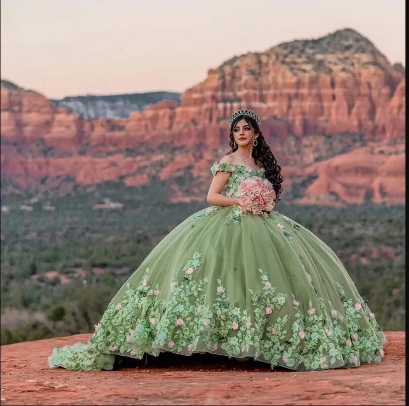 2023 Modest Sage Green Quinceanera Dresses Pink 3D Flowers Floral Lace Applique Ball Gowns Princess Sweet 16 Girls Party Graduation Dress Tulle