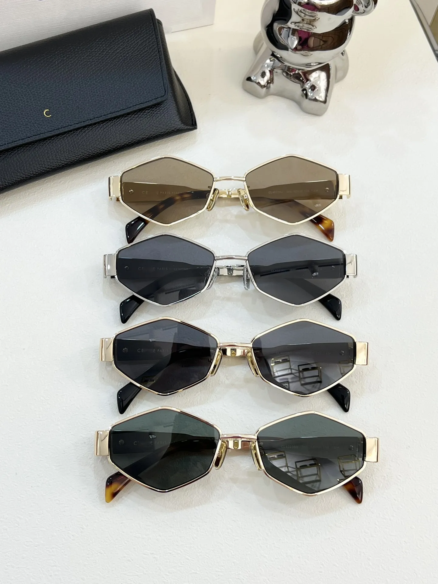Hexagonal Polarized Sunglasses with UV400 Protection Sc927b78db6ff439c8d122a36abd2e  main image 3