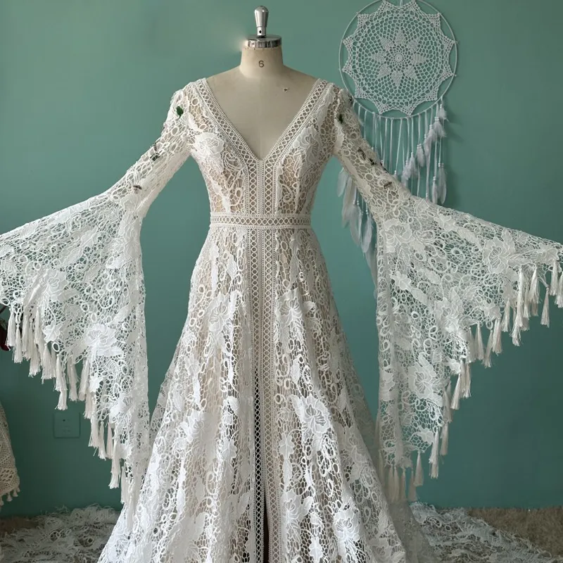 Unique Design Lace Split A Line Wedding Dress Lone Flute Sleeve Bohemian Garden Bridal Wedding Gown Backless Boho Dresses For Bride