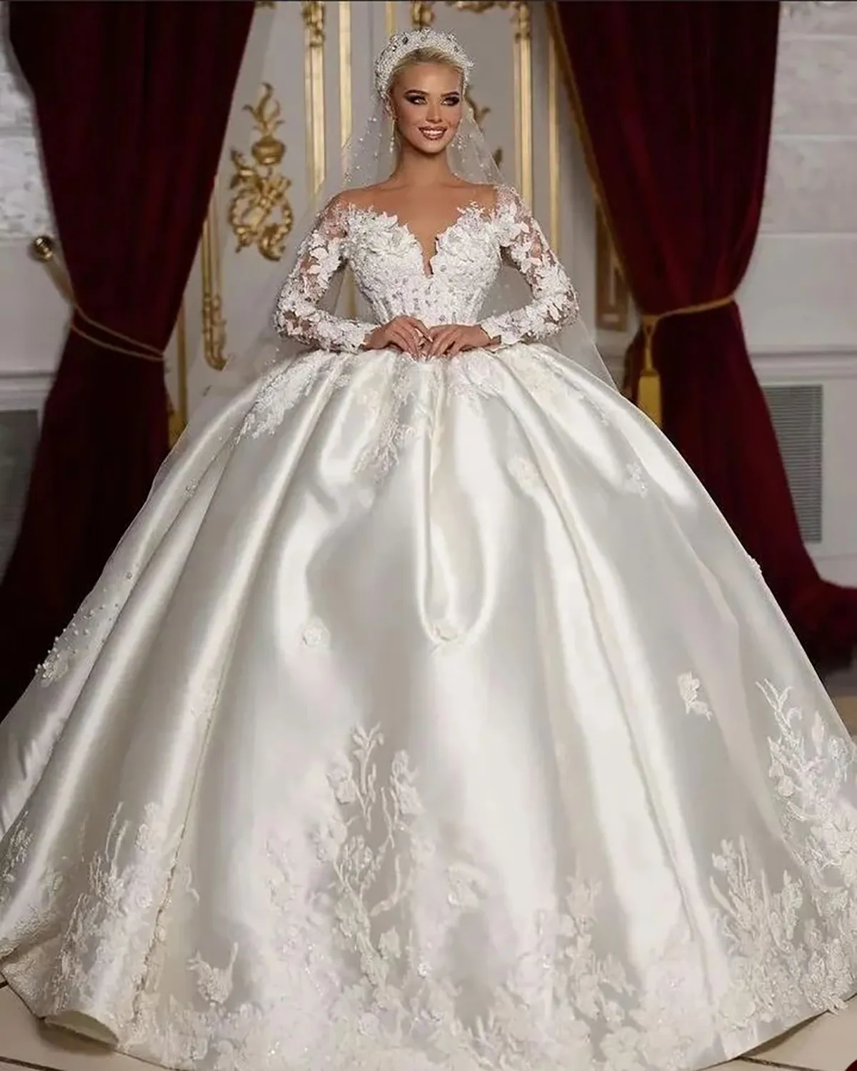 green emerald velvet dress Plunging Neck Leaf Lace Tulle Elegant Fall Wedding Ball Gown main image 1