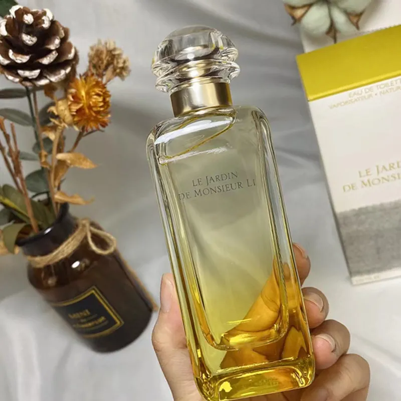 Perfumes Fragrances For Women And Men LE JARDIN DE MONSIEUR LI