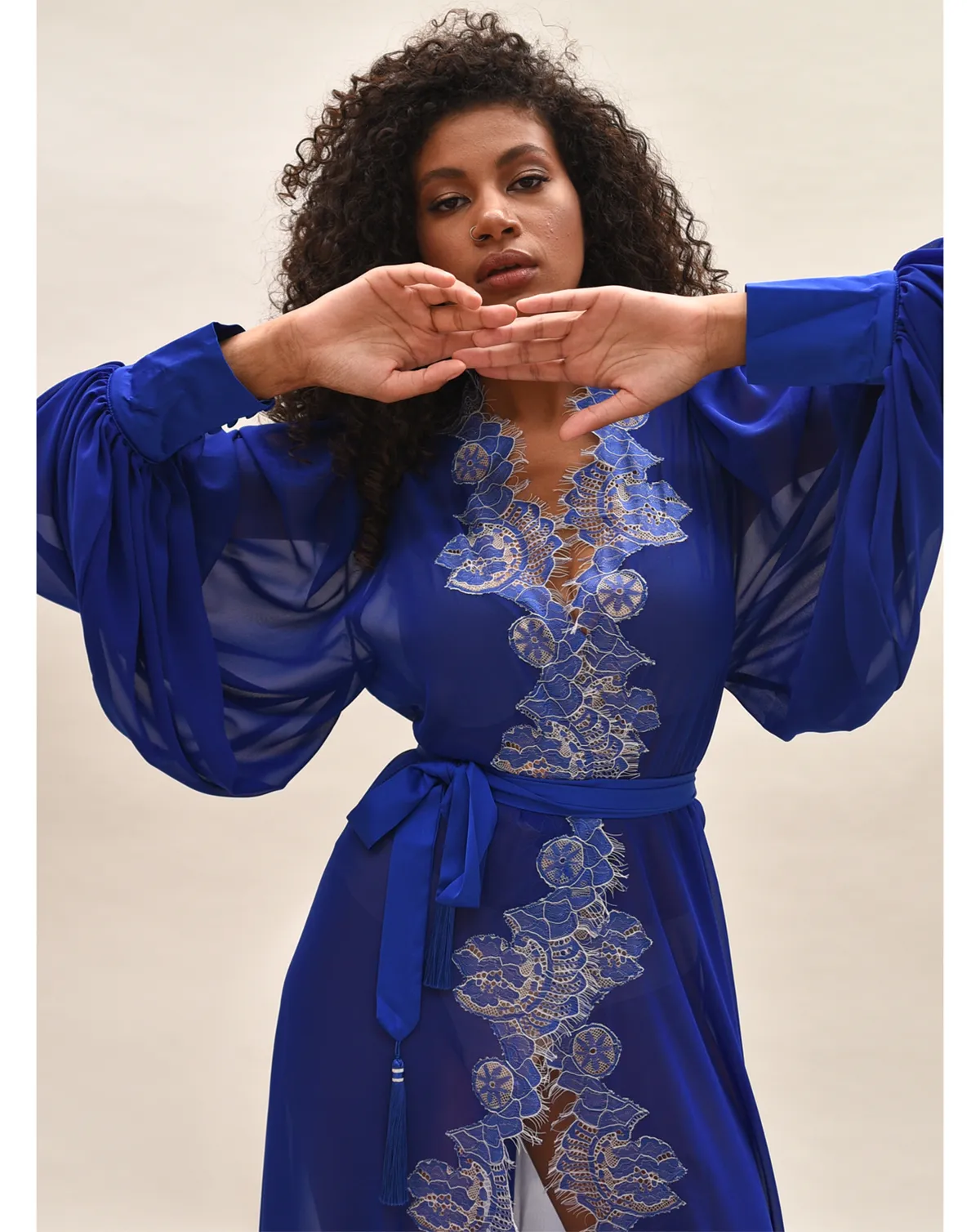 Royal Blue Tulle Bridal Robe Long Sleeve Appliques Wedding Bathrobe