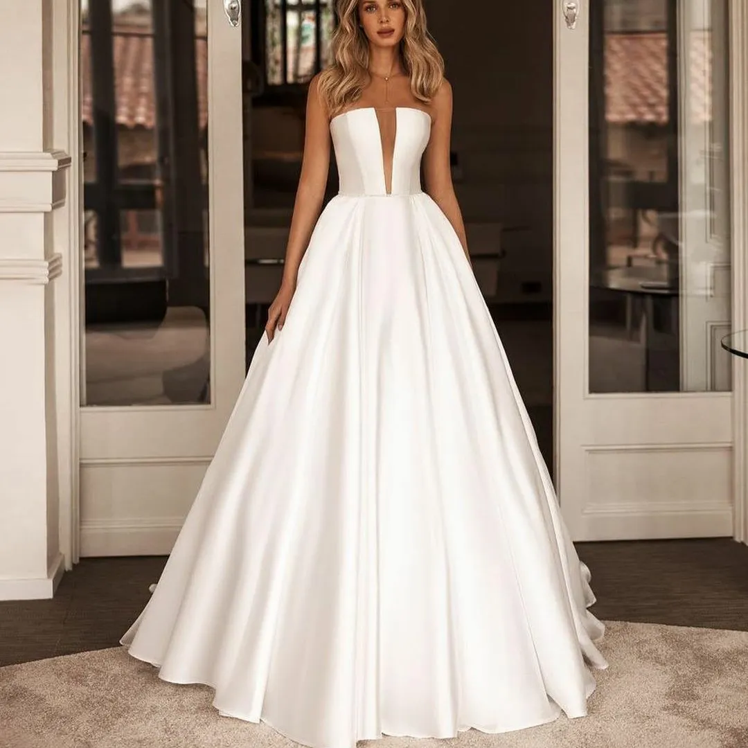 Valentina | Ivory Satin Wedding Gown