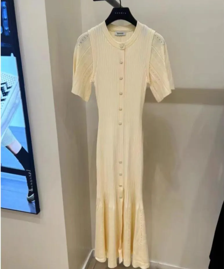 Sandro Dress Sandro Black Dress: Elegant Contrast Color Long Knitted French  Hollow Out Dress For Autumn New San Ro Style From Jinguangcanlan558, $92.53  In Bulk | DHgate.Com