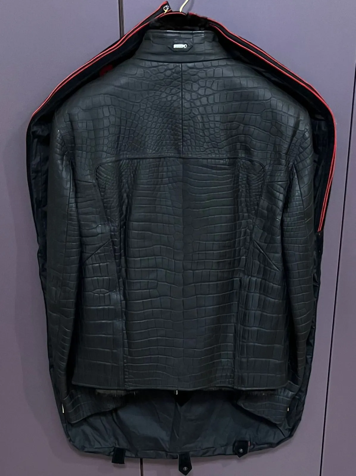 DHgate.com:Mens Black Crocodile Leather Fur Coat Jacket DHgate.com:Mens Black Crocodile Leather Fur Coat Jacket