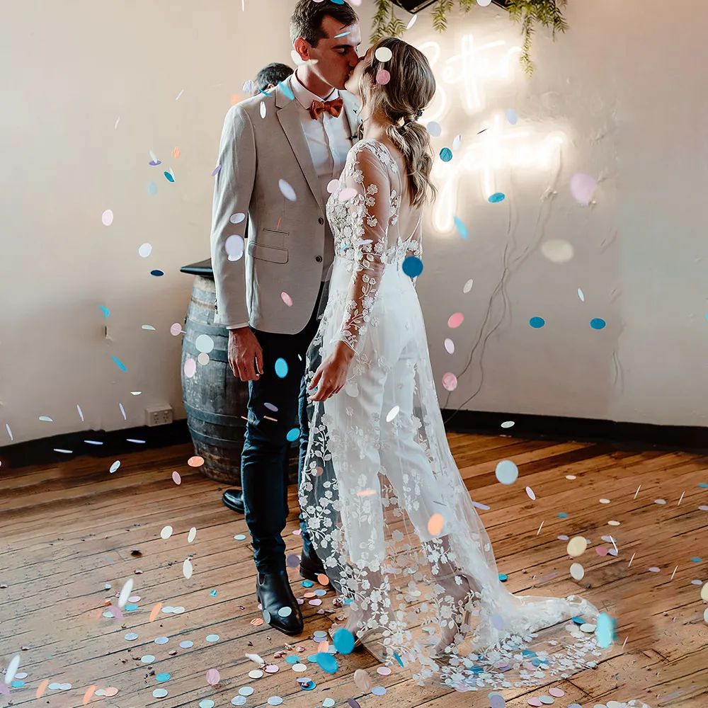 Boho Lace Jumpsuit wedding dress 2023 - Chic Long Sleeve Satin Bridal Gown with Romantic Backless and Elegant Hippies Style - Perfect for the Modern Boho Lace Jumpsuit wedding dress 2023 - Chic Long Sleeve Satin Bridal Gown with Romantic Backless and Elegant Hippies Style - Perfect for the Modern