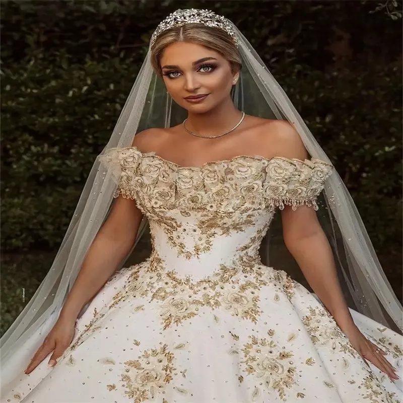 Abiti da sposa di lusso deals