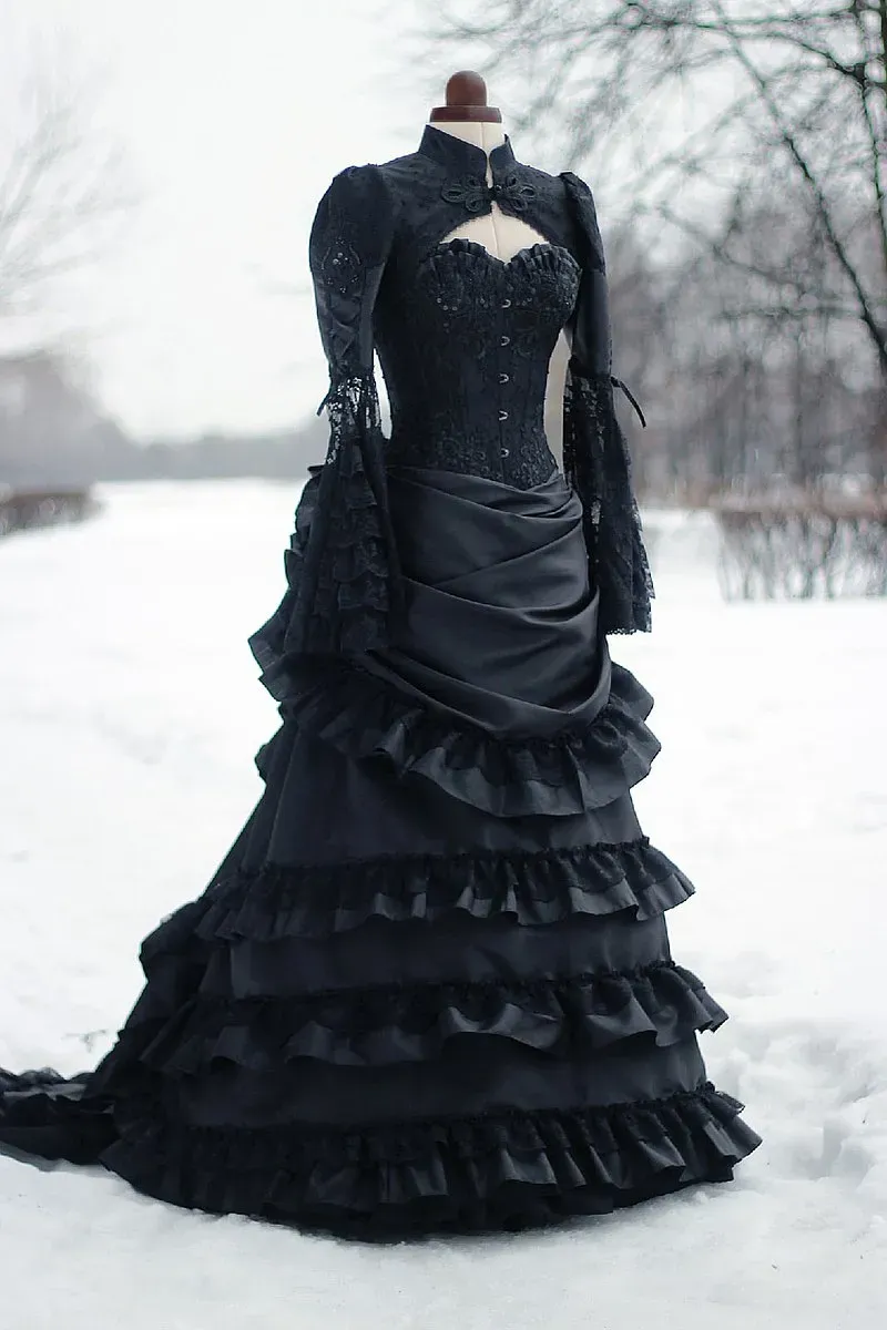 Gothic victorian wedding dresses deals