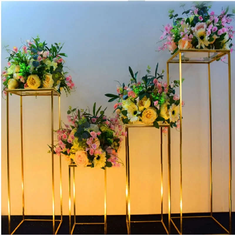 10-Piece Geometric Metal Flower Stand Set – Gold, 80cm Tall, For Wedding Aisle & Event Decor