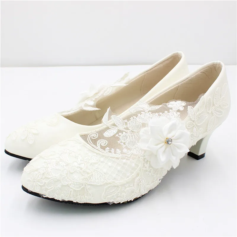 Vintage lace wedding hot sale shoes