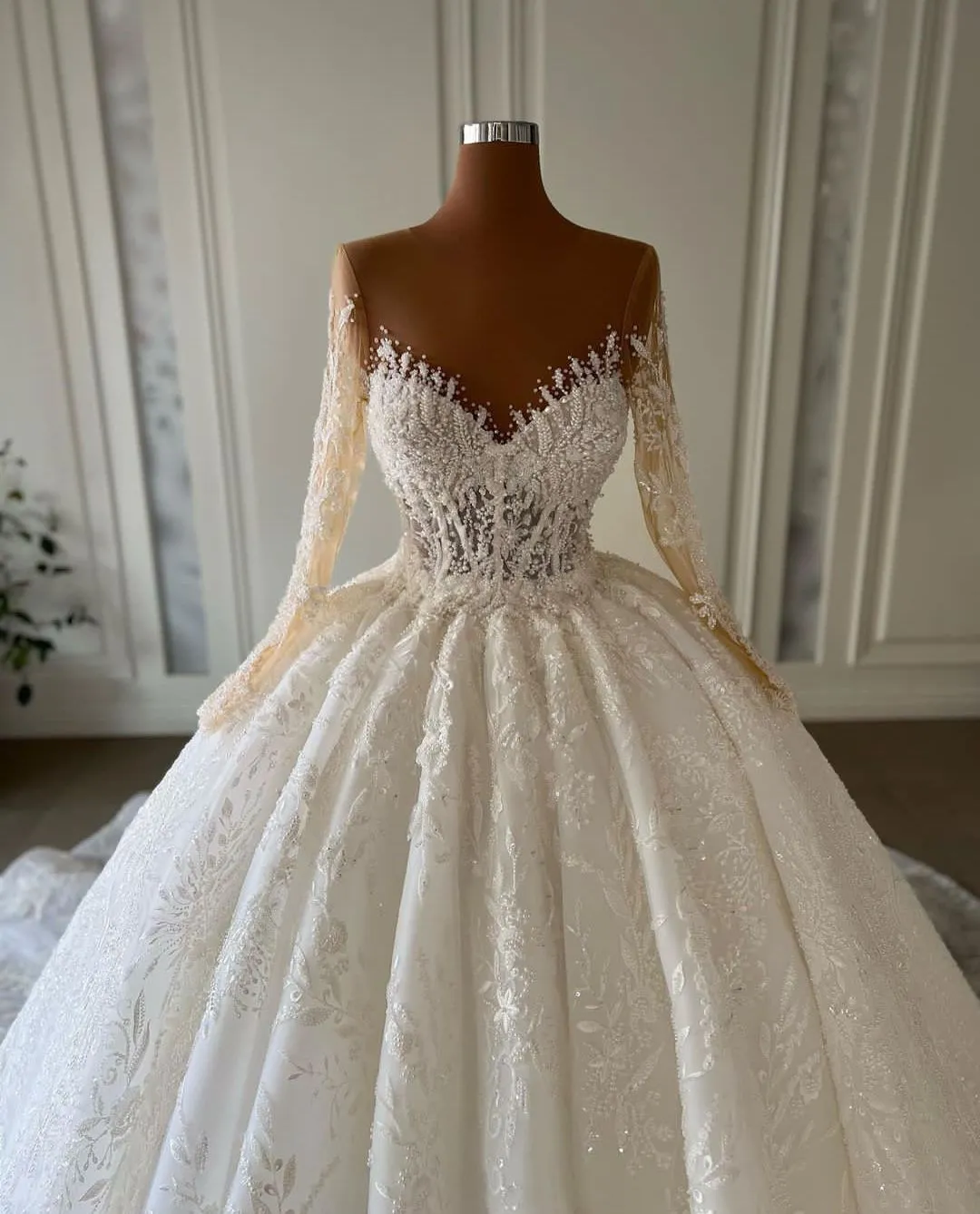 Robyn Elegant Sequin V Neck White Ball Gown Wedding Dress main image 0