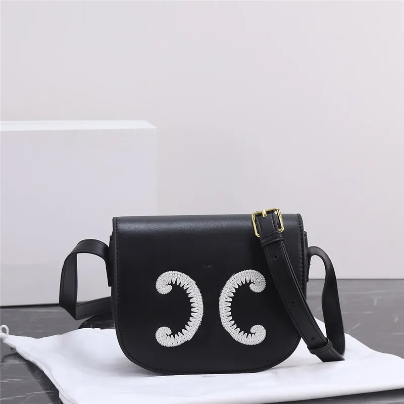 Designer Luxury Teen Triomphe Small Black Shiny Calfskin Women