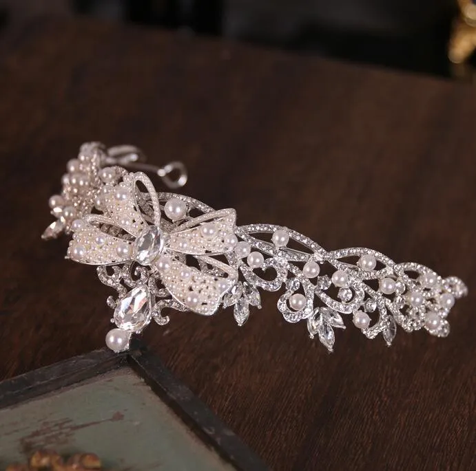Crystals Beading Bridal Headpiece Zinc Alloy Tiara with  display picture 1