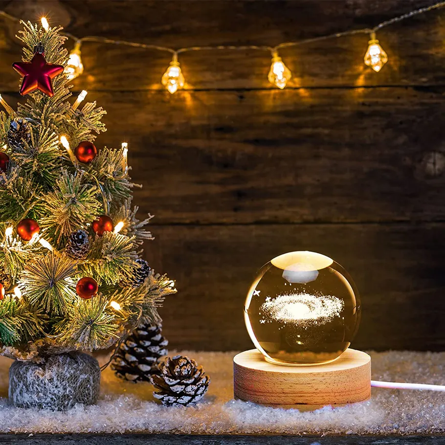 USB Powered 6cm 3D Crystal Ball Planet Night Light With Deer Moon