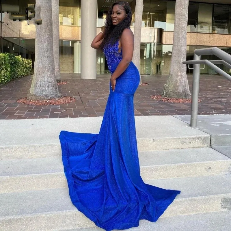 Royal blue prom best sale dresses in stores