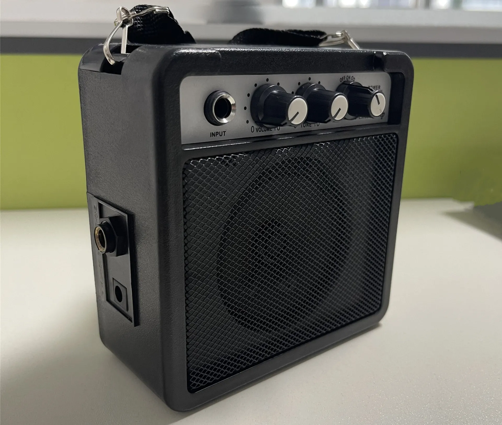 Mini electric guitar amp clearance