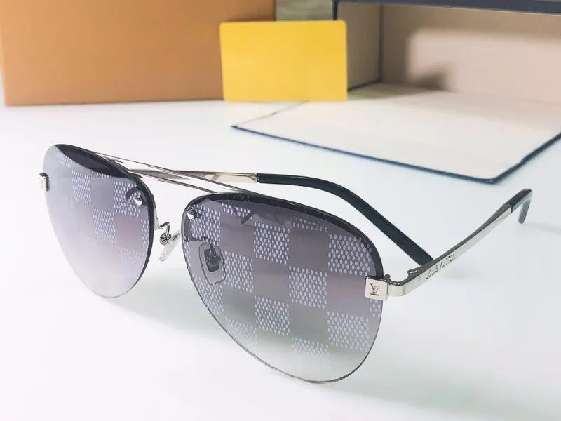 小物 LOUISVUITTON Z1020E Clockwise Sunglasses Clockwise . - Accessories | LOUIS VUITTON