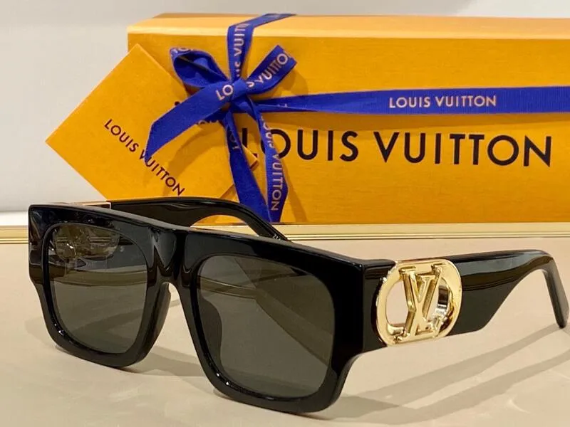 Sunglasses discounted clearance