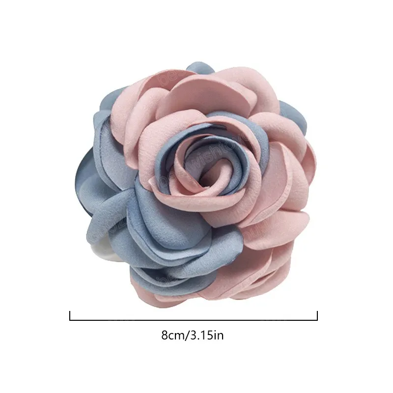 Cloth brooch discount