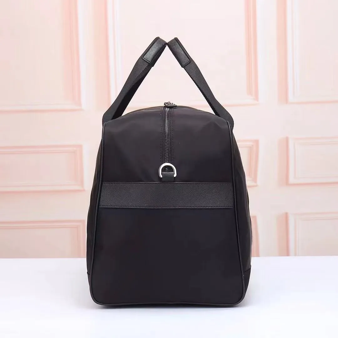 Rapha Spacious unparalleled Leather Weekend Bag