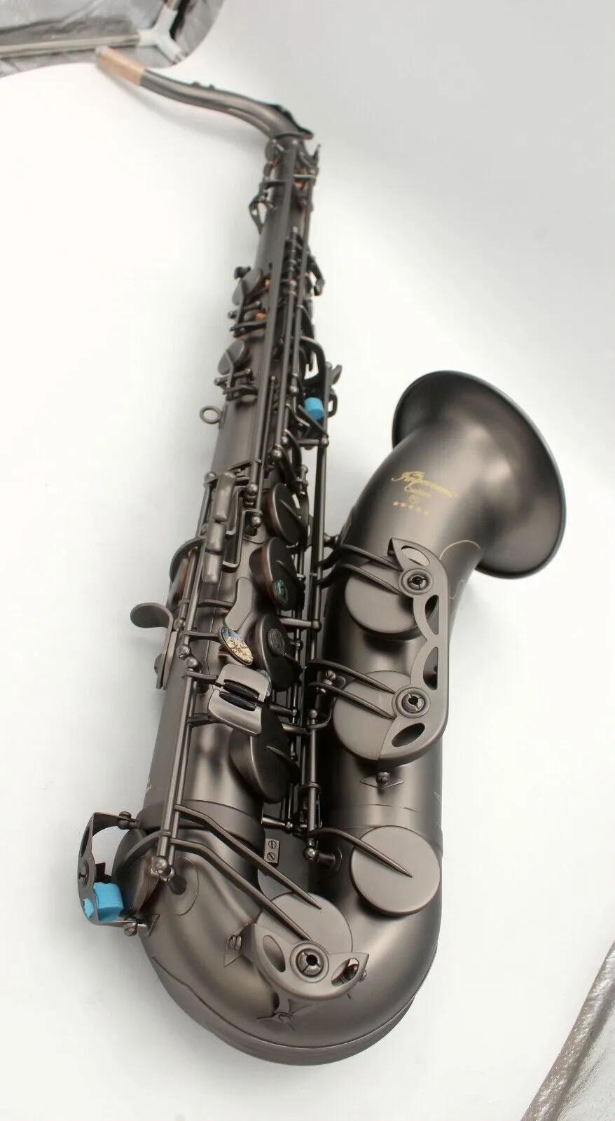 EM Imperium Professional Saxophone Ténor Noir Mat Gravures De