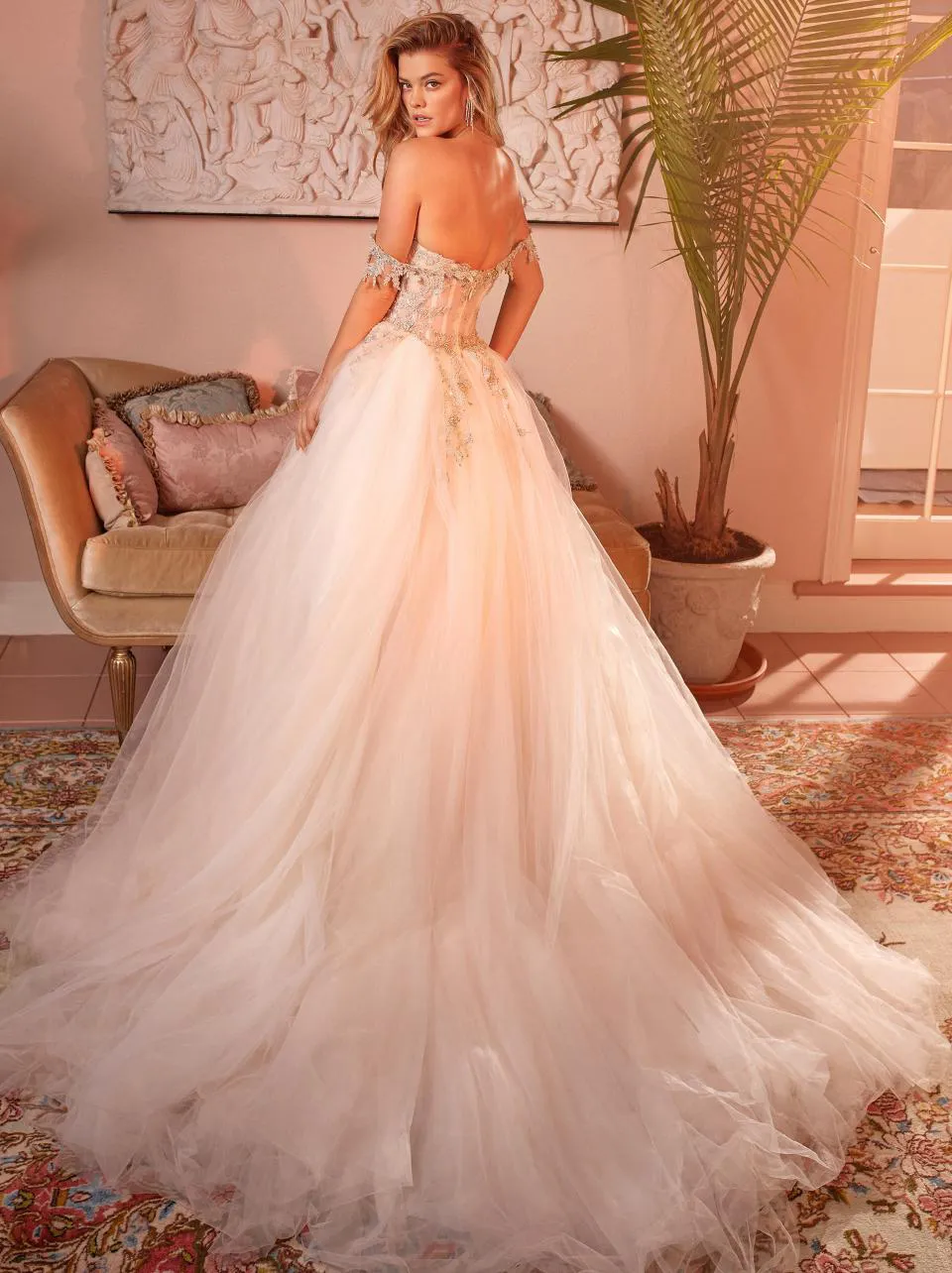 Off-Shoulder Bohemian Ivory Wedding Dress with Appliques and Backless - Perfect for A Bridal Look Off-Shoulder Bohemian Ivory Wedding Dress with Appliques and Backless - Perfect for A Bridal Look