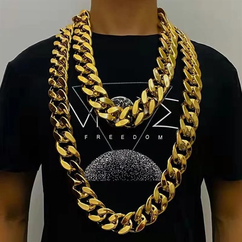 Amazon.com: PIPL Big Chunky Hip Hop Chain Big Chunky Plastic Chain Faux Gold  Exaggerated Chain Necklace Creative Hip Hop Turnover Chain for Rapper  Costume Props : Everything Else