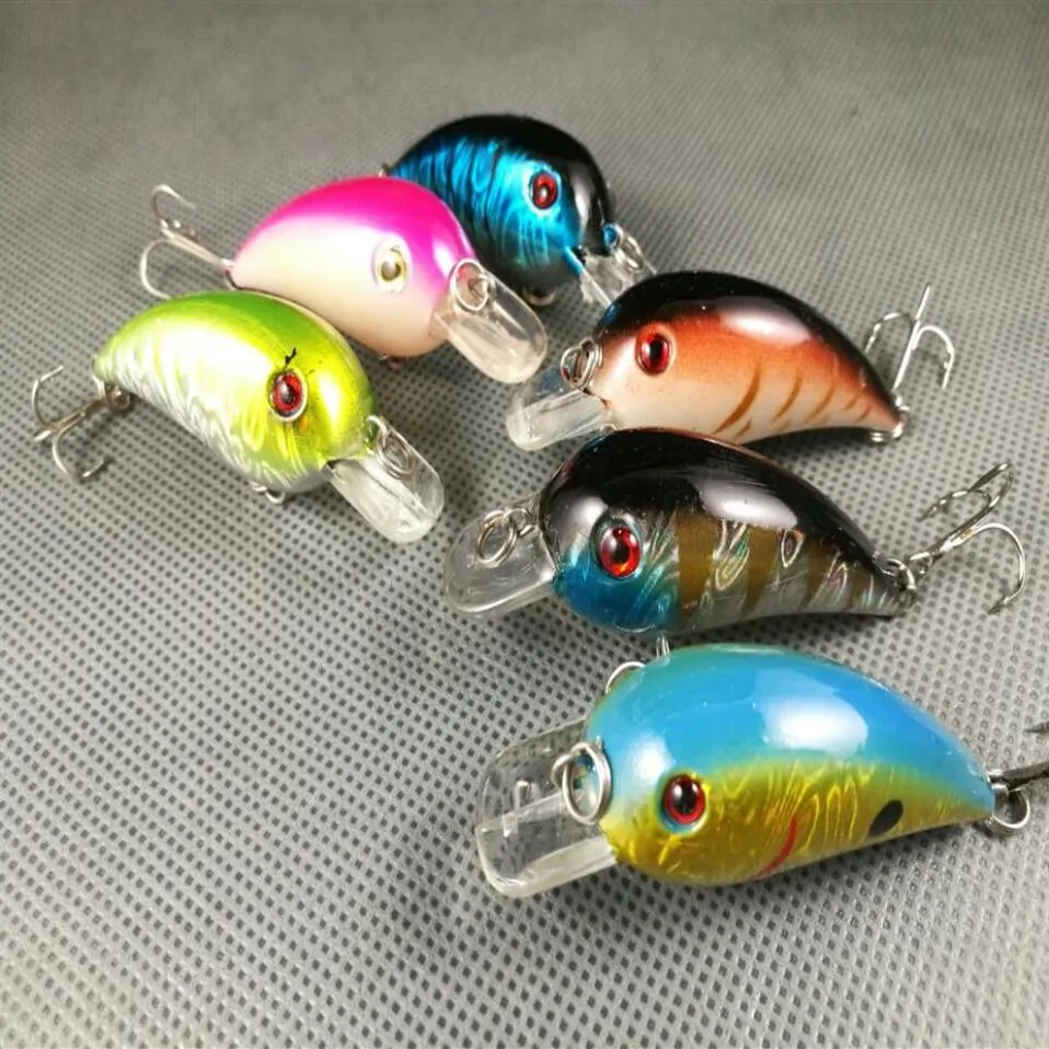 18 Fishing Lures: Crankbait Insect Hooks Bass Lure Tackle For