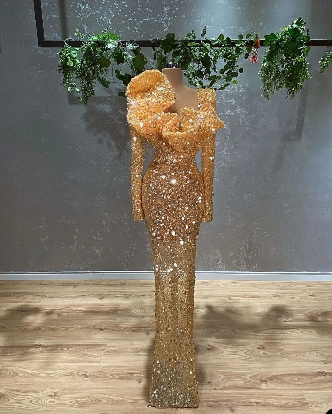 Gold Glitter Plus Size Arabic Party Dress Illusion Long Sleeve Vestido De Gala For Large Women From Dresstop 224.47 DHgate.Com