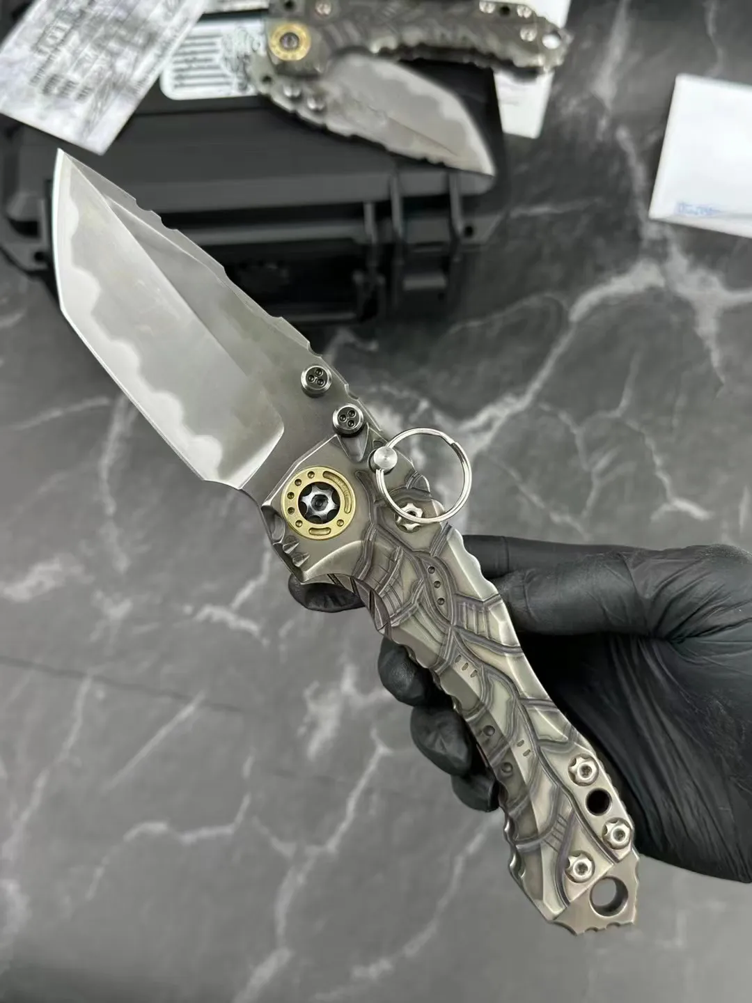 Z Wear Titanium Folding Knife: Strong Tactical Style With