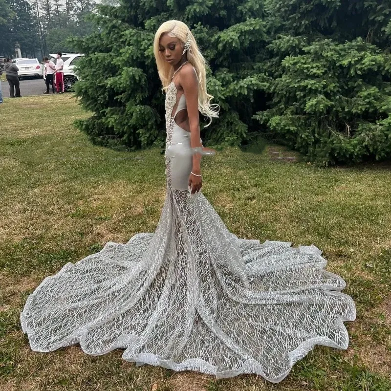 white strapless dress prom Mermaid Two Piece Long Adrianna Papell Short Sleeve styleNumber_WAKB8763 Size:6-6,5 US / 37 The structured top blends