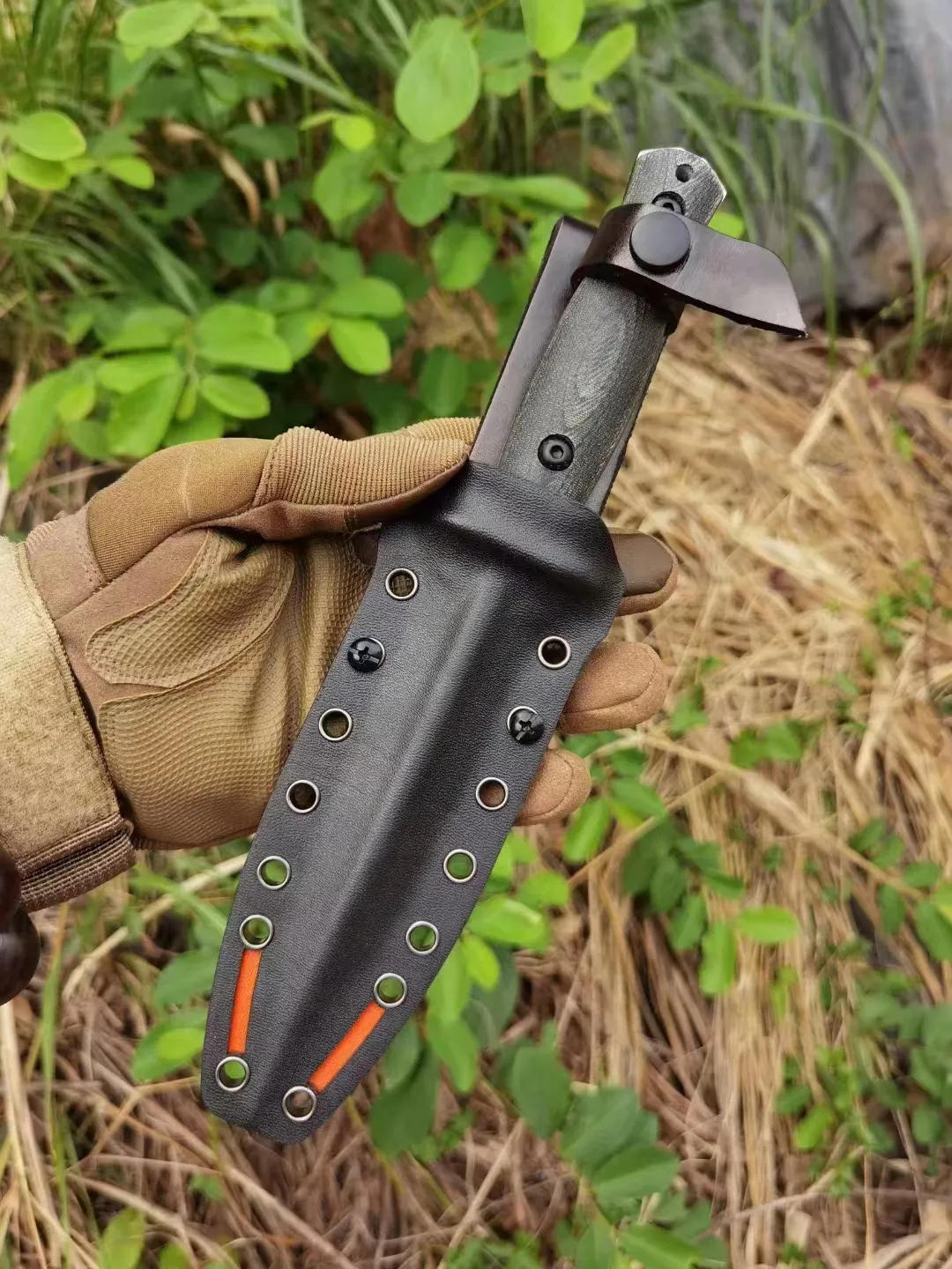 High End Fixed Blade Knife: A8 Satin Double Edge Blade, Full High End Fixed Blade Knife: A8 Satin Double Edge Blade, Full