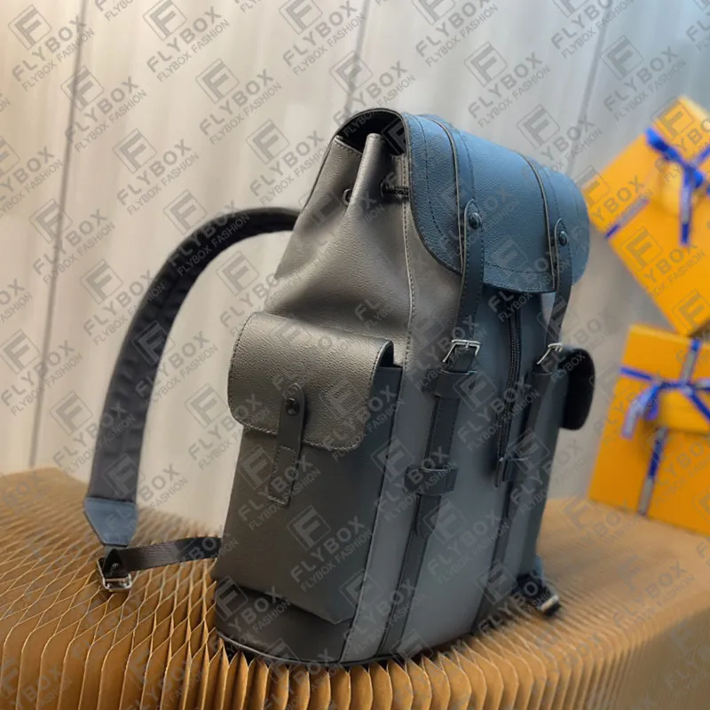 louis vuitton christopher supreme backpack Justin Reed Louis Vuitton Supreme All Red