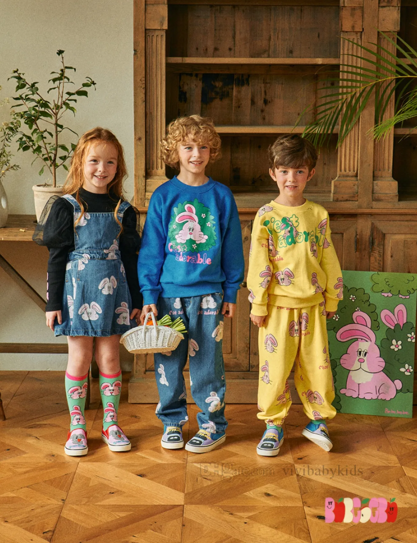 Girls bunny leggings, rabbits print leggings, kids sportwear, unisex  kidswear, bunny print